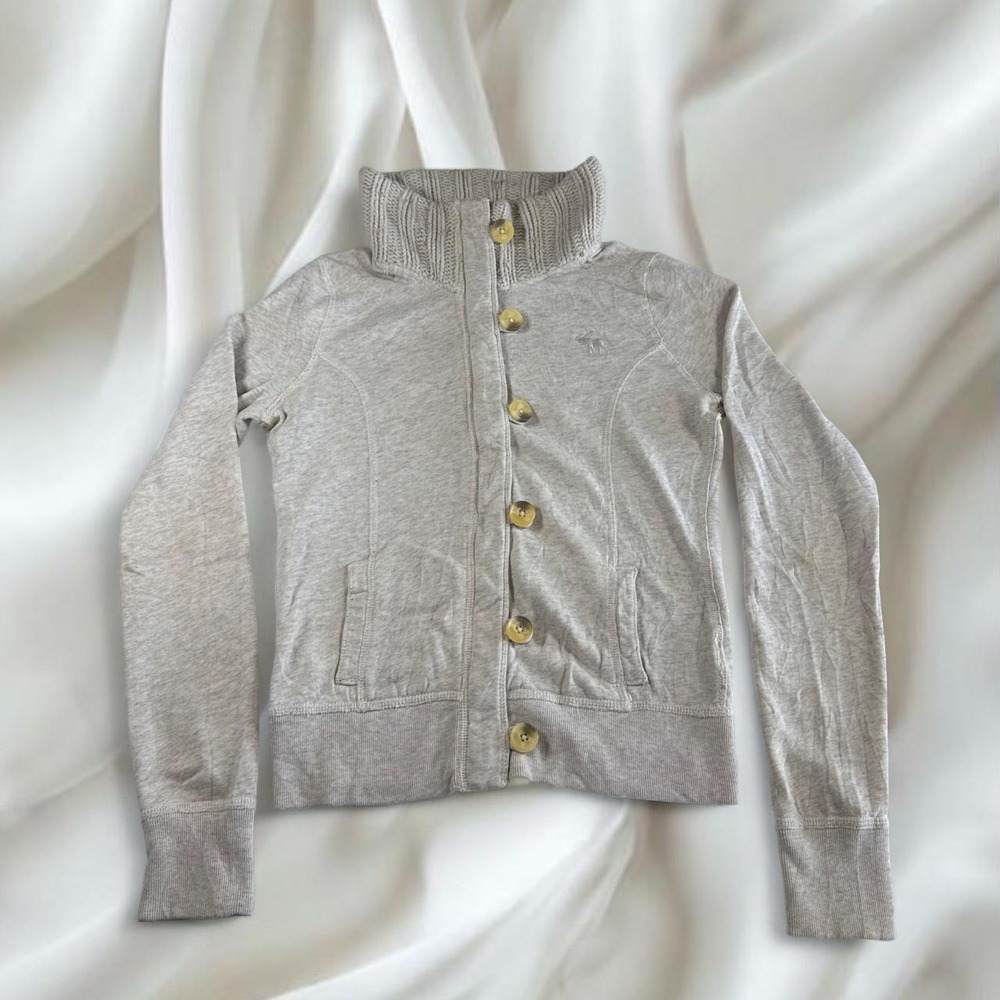 Y2K vintage Abercrombie & Fitch gray knit button up jacket mcbling
